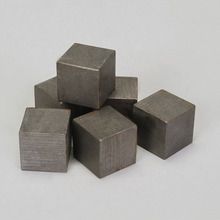 971743A.jpg