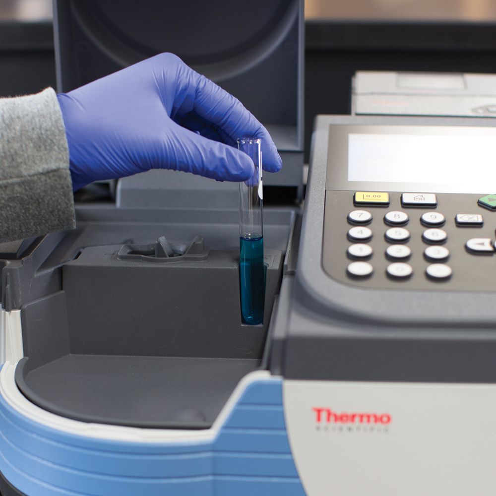 Genesys™ 30 Visible Spectrophotometer Carolina Biological Supply